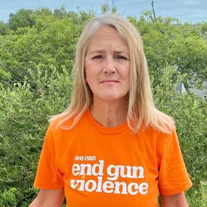 Meet your Posher, Debbie